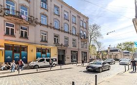 Апартаменти на Краківській